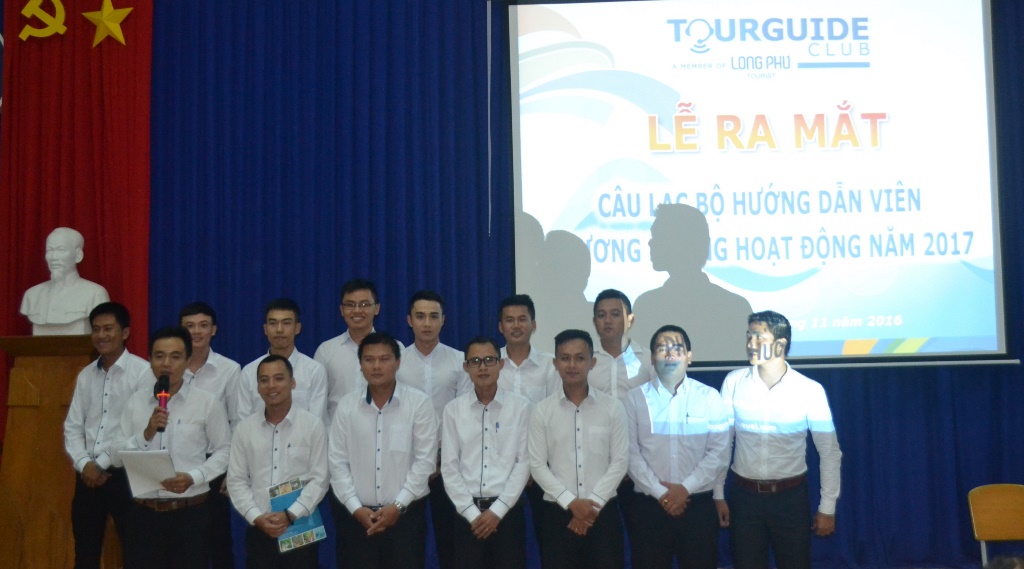 cau-lac-bo-huong-dan-vien