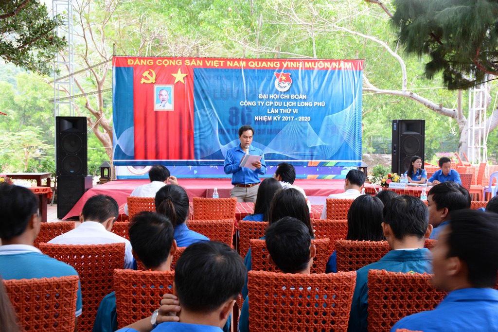 Dai-hoi-chi-doan-long-phu-4