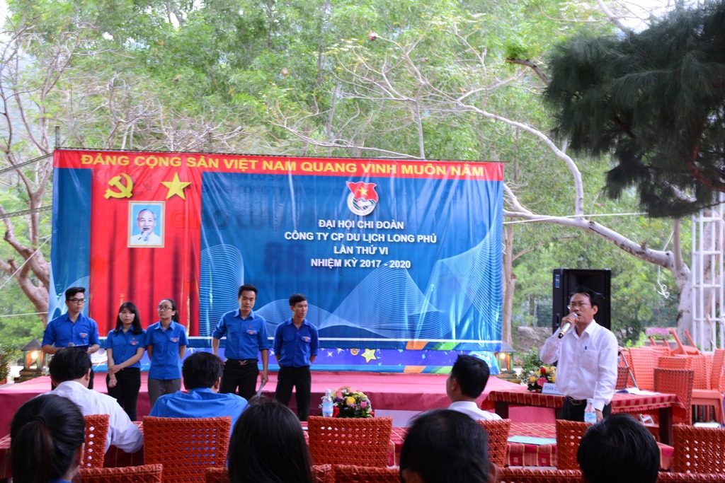 Dai-hoi-chi-doan-long-phu-6