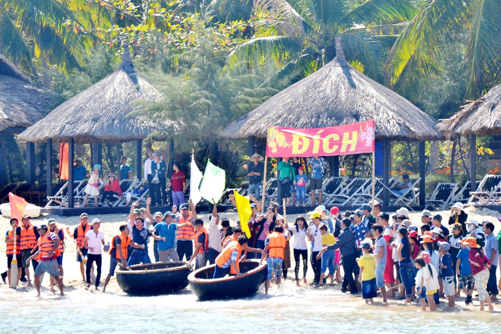 Hoat-dong-le-tet-du-lich-long-phu-2015