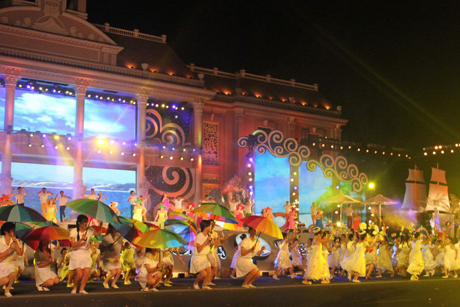 festival-bien-nha-trang-2015