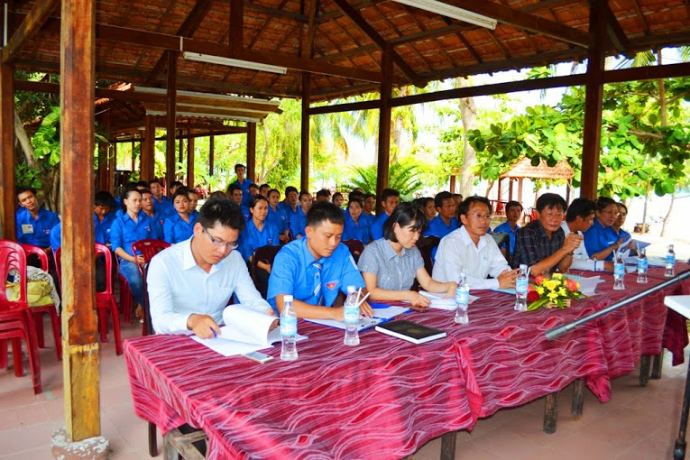 Dai-hoi-doan-thanh-nien-long-phu-2014-2017